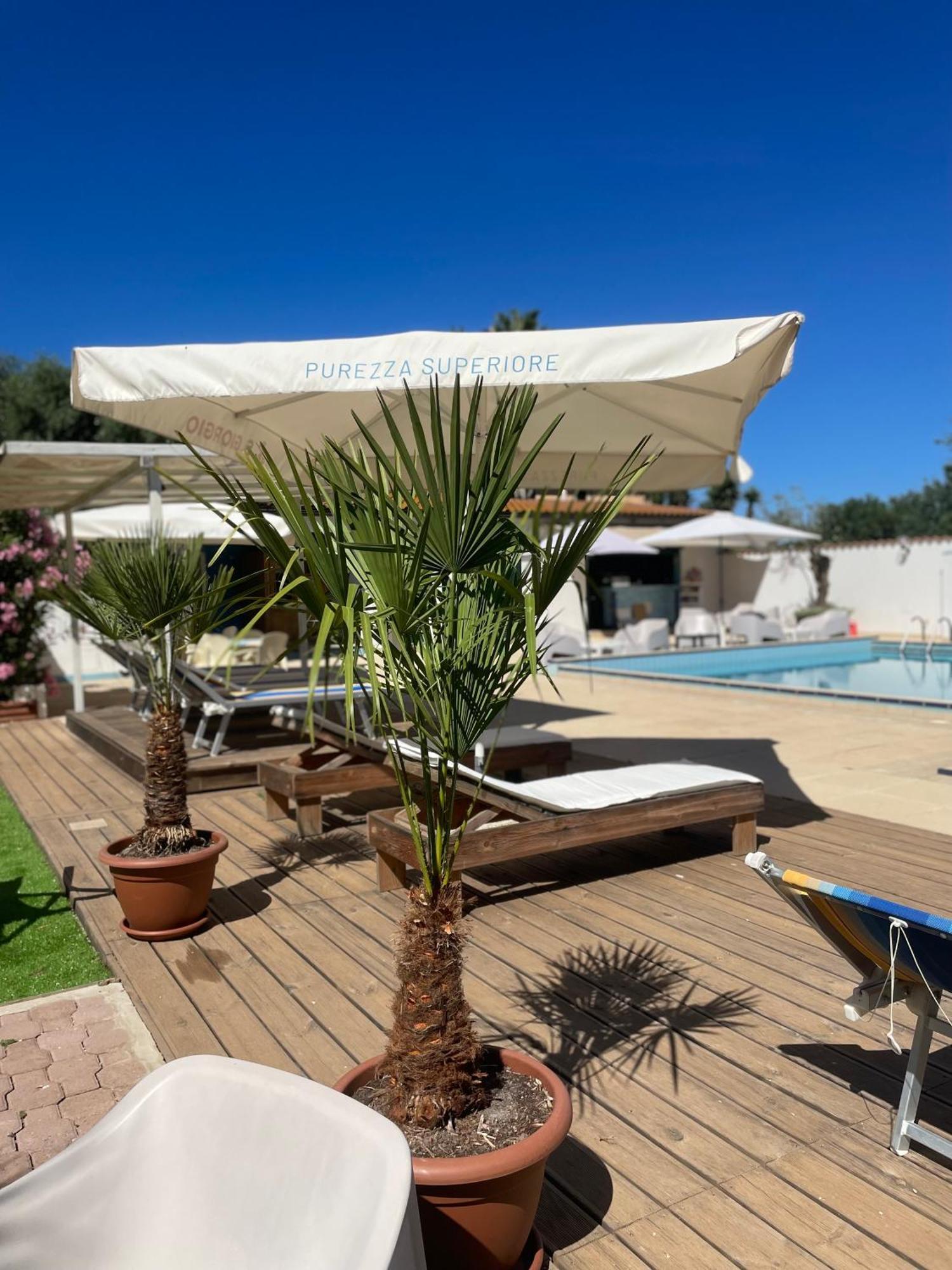Le Palme Holidays Palmadula Eksteriør billede